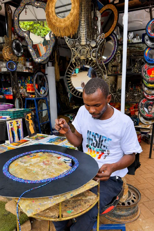 Lavington_mall_Masai_Market_002