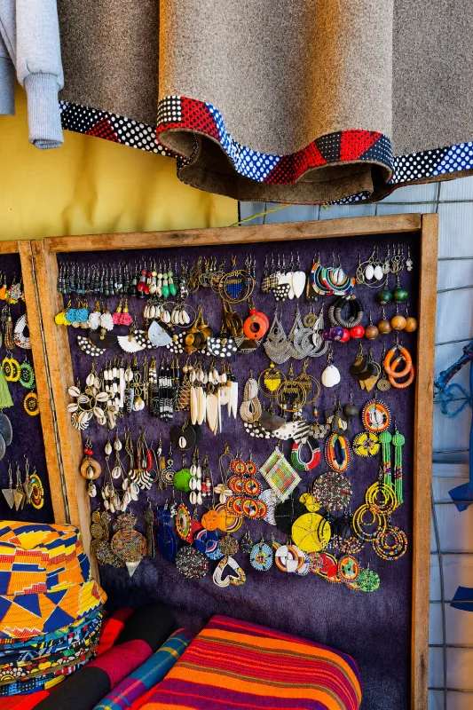 Lavington_mall_Masai_Market_003