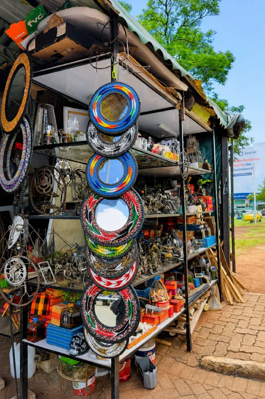 Lavington_mall_Masai_Market_005